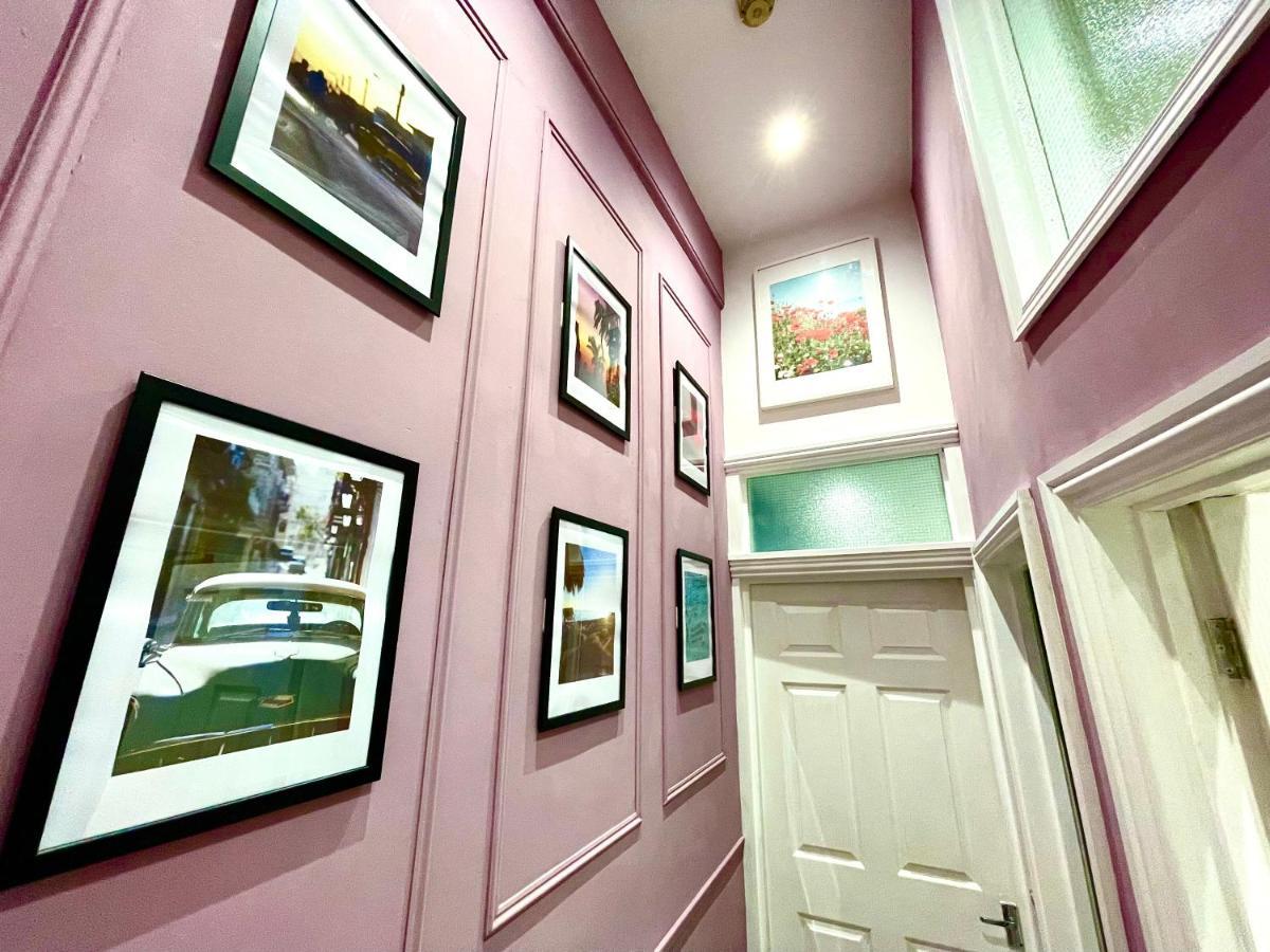 Adeamstays Provides Beautiful Centrally Located 1 And 2 Bed Apartments On Liverpools Boulevard Exterior photo